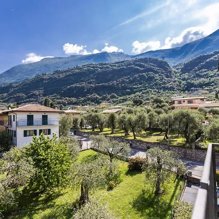 Hotel Meridiana Malcesine Buitenkant foto